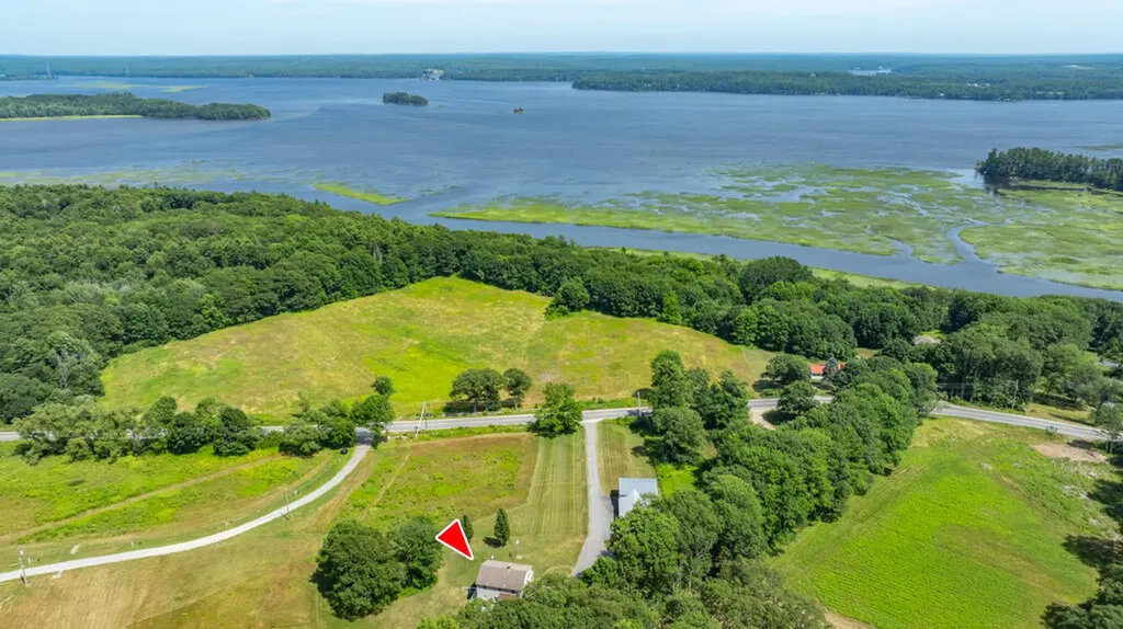 473 Bay Road Bowdoinham ME 04008