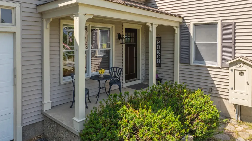 473 Bay Road Bowdoinham ME 04008