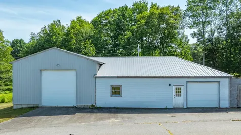 473 Bay Road Bowdoinham ME 04008