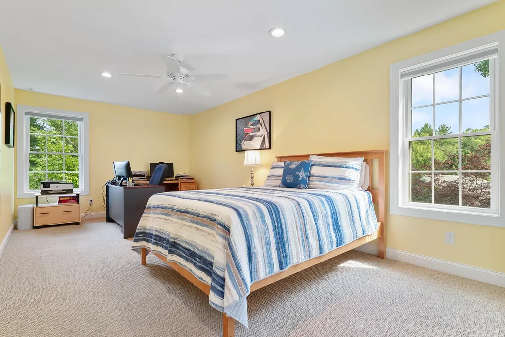 45 Youngs Crossing N Ogunquit ME 03907