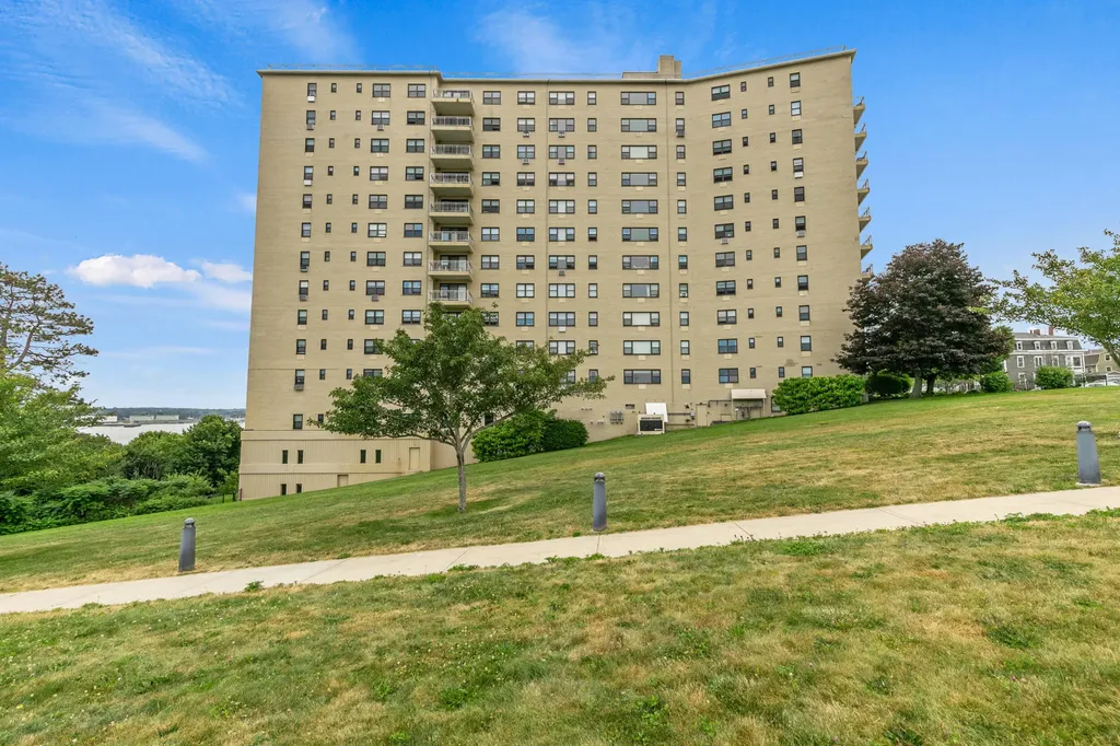 45 Eastern Promenade Portland ME 04101