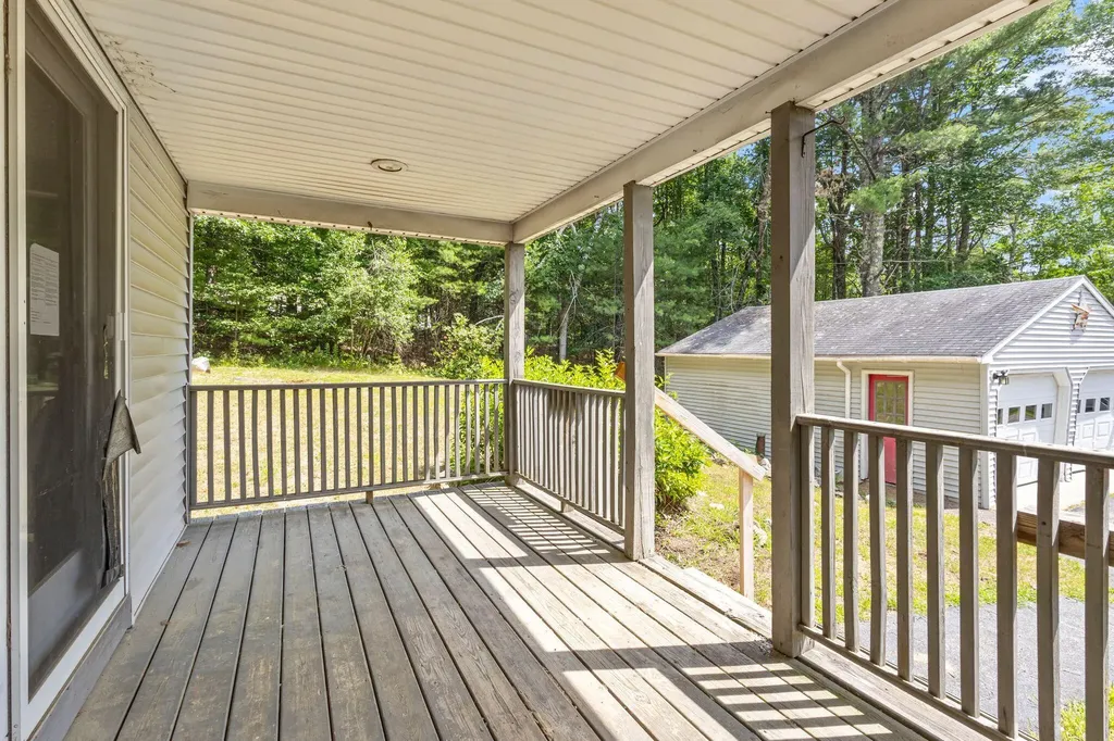 58 Lords Road Waterboro ME 04061