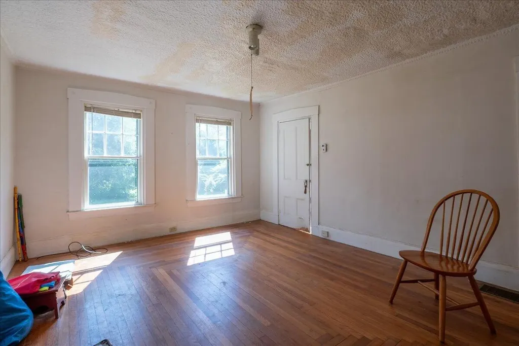 41 Hyler Street Thomaston ME 04861