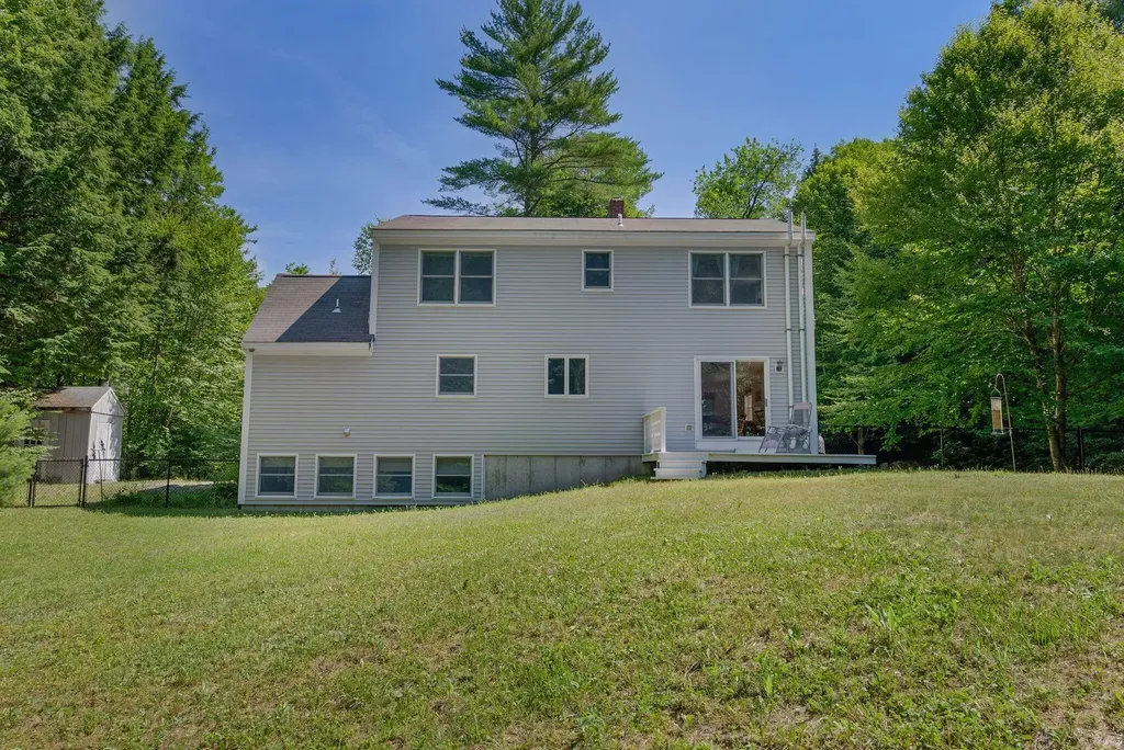 37 Rustic Way New Gloucester ME 04260