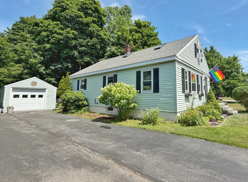 301 Broadway South Portland ME 04106