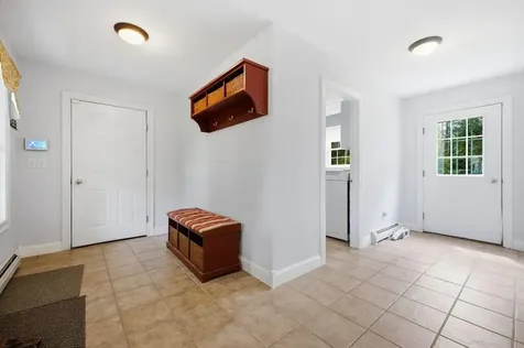 22 Davis Road Buxton ME 04093