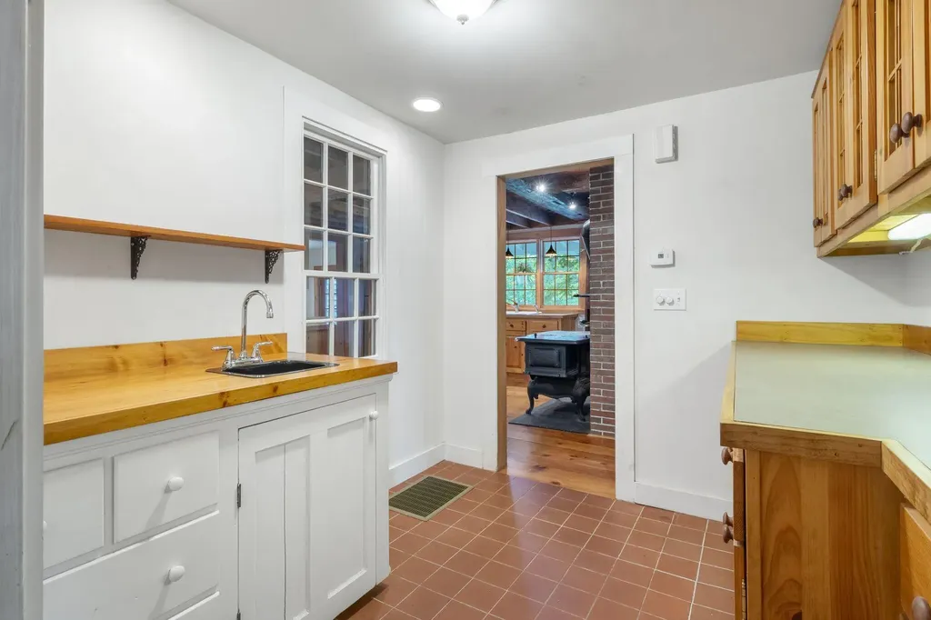 445 Greely Road Extension Cumberland ME 04021