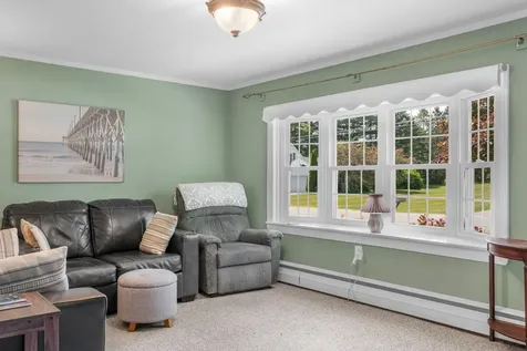 38 Perry Road Hampden ME 04444
