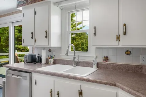 38 Perry Road Hampden ME 04444