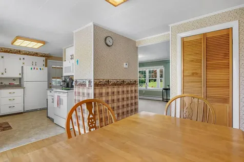 38 Perry Road Hampden ME 04444