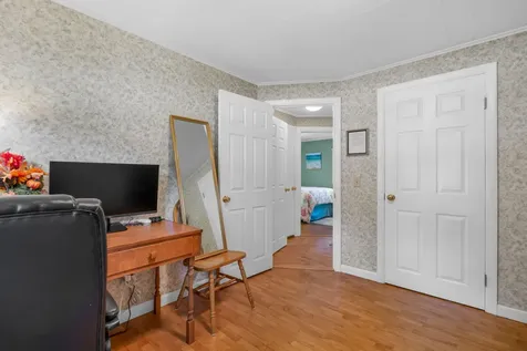 38 Perry Road Hampden ME 04444