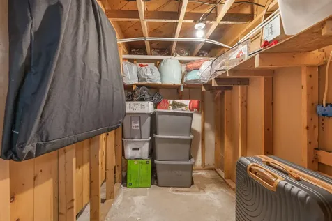 38 Perry Road Hampden ME 04444