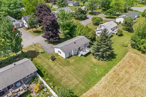 38 Perry Road Hampden ME 04444