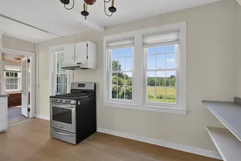 208 Falmouth Road Falmouth ME 04105