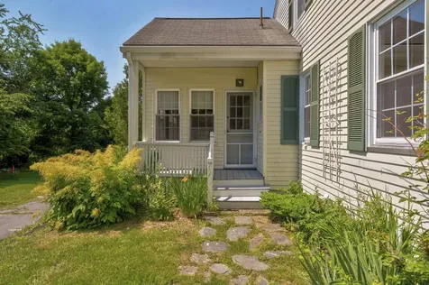 208 Falmouth Road Falmouth ME 04105