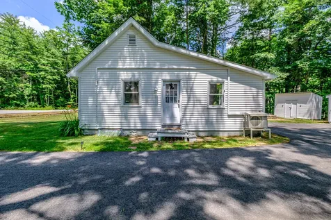 131 Stanley Road Sanford ME 04083