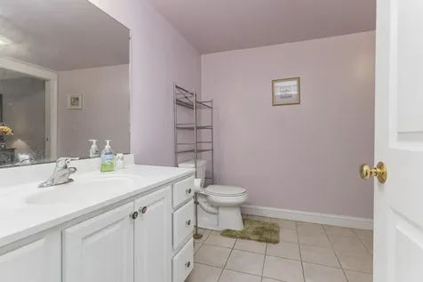 19 Mackworth Lane Cumberland ME 04110