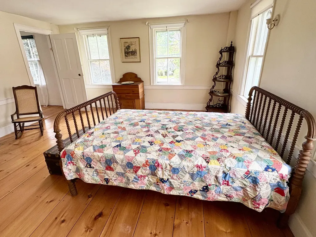 226 Elm Street Damariscotta ME 04543