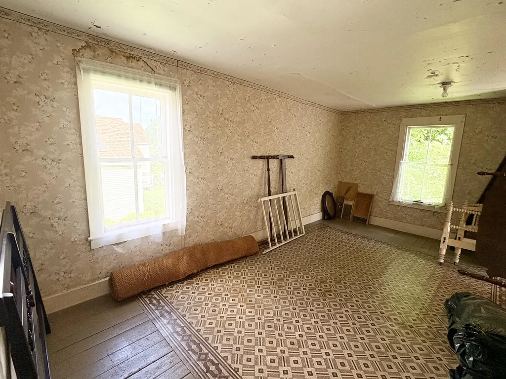 226 Elm Street Damariscotta ME 04543