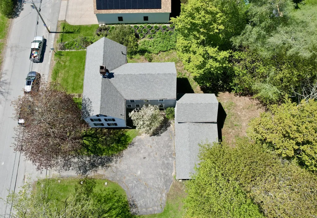 226 Elm Street Damariscotta ME 04543