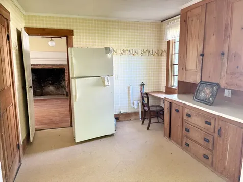 226 Elm Street Damariscotta ME 04543