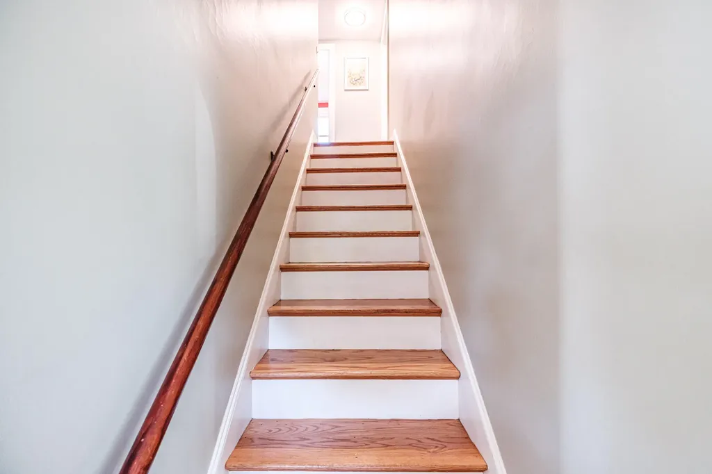 8 White Birch Lane Portland ME 04103