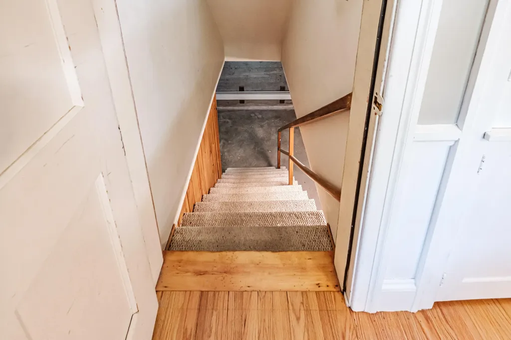8 White Birch Lane Portland ME 04103