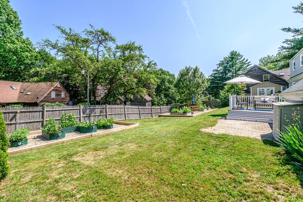 8 White Birch Lane Portland ME 04103