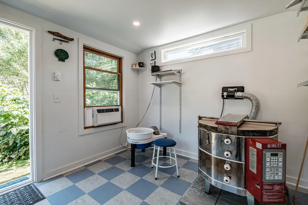 8 White Birch Lane Portland ME 04103
