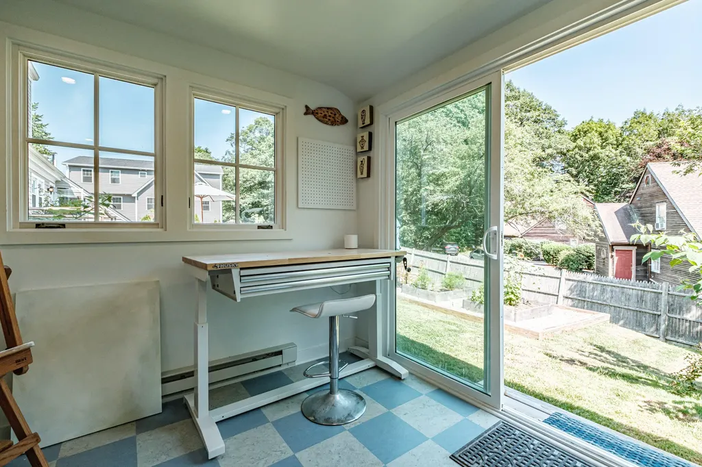 8 White Birch Lane Portland ME 04103