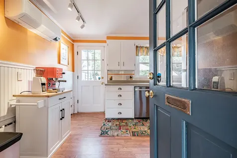 8 White Birch Lane Portland ME 04103