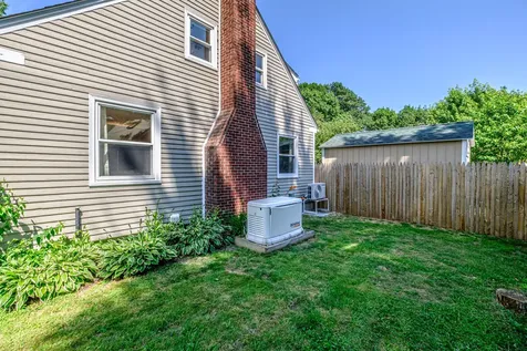 8 White Birch Lane Portland ME 04103