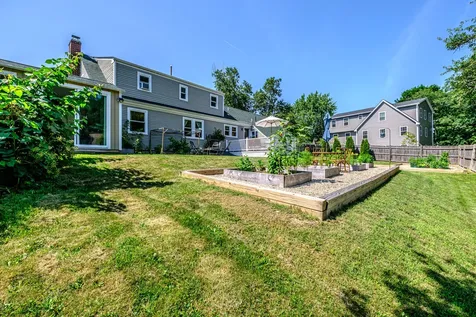 8 White Birch Lane Portland ME 04103