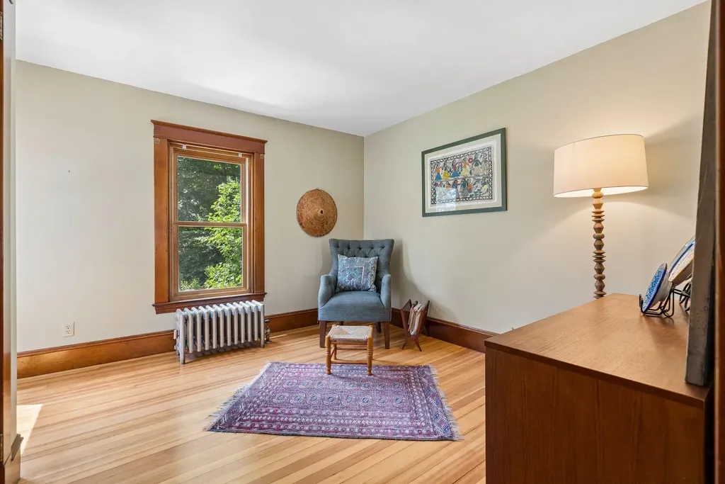 35 Longfellow Avenue Brunswick ME 04011