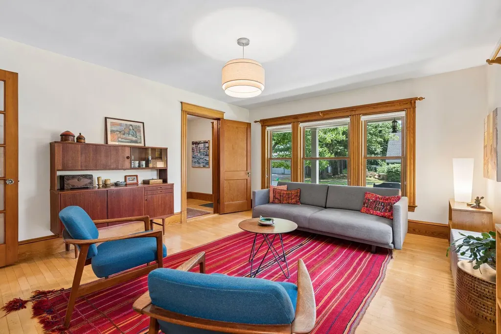 35 Longfellow Avenue Brunswick ME 04011