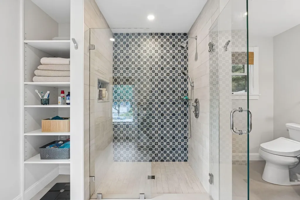 35 Longfellow Avenue Brunswick ME 04011