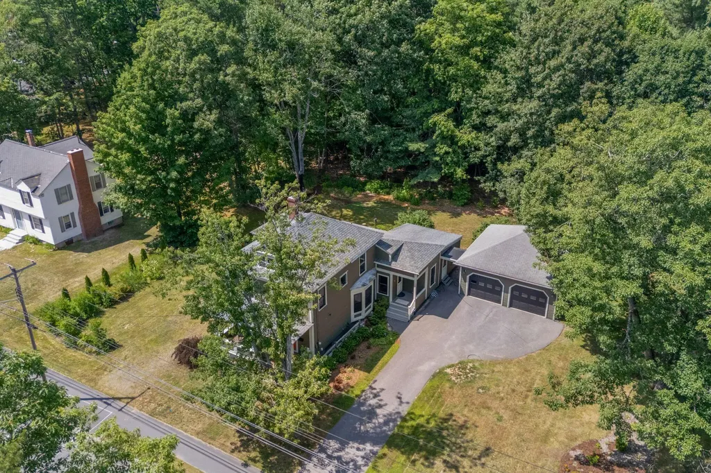 35 Longfellow Avenue Brunswick ME 04011