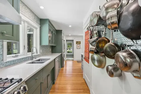 35 Longfellow Avenue Brunswick ME 04011