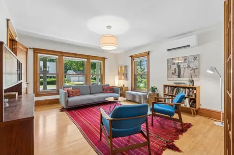 35 Longfellow Avenue Brunswick ME 04011
