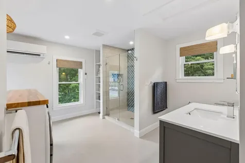 35 Longfellow Avenue Brunswick ME 04011