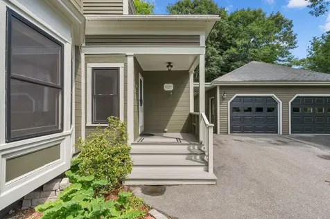 35 Longfellow Avenue Brunswick ME 04011