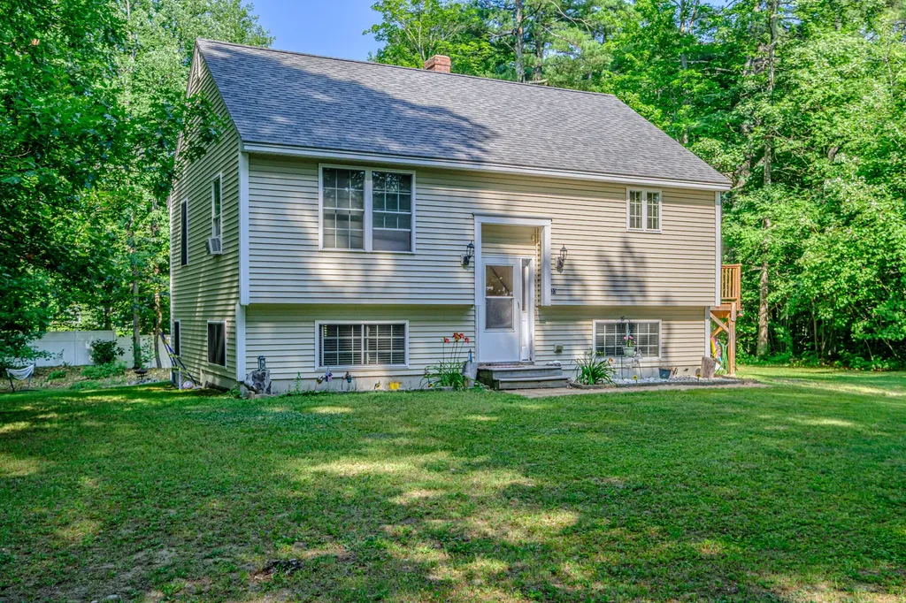 33 Spear Avenue Windham ME 04062