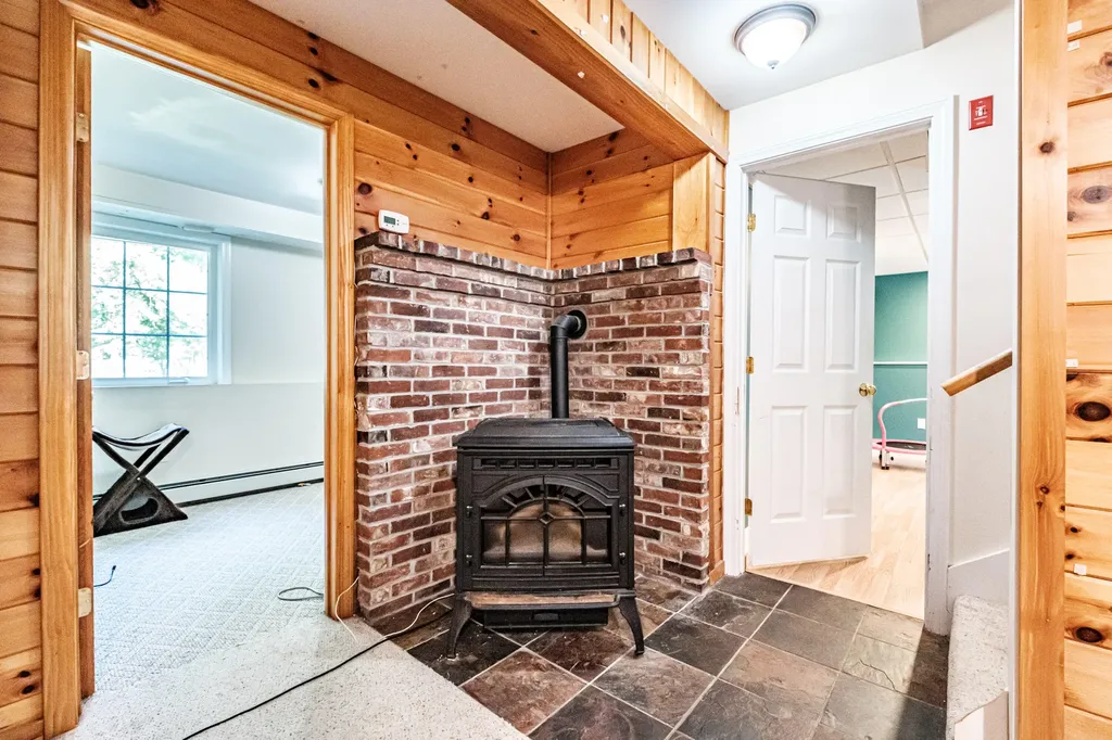 33 Spear Avenue Windham ME 04062