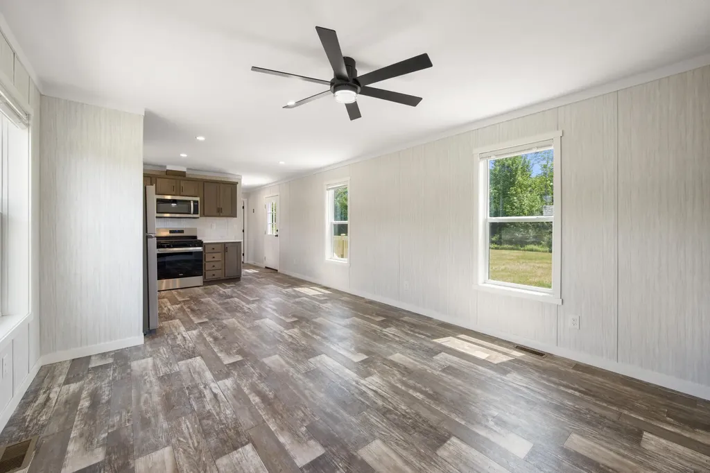 32 Indian Heights Drive Saint Albans ME 04971
