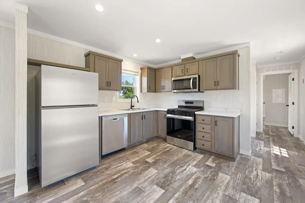 32 Indian Heights Drive Saint Albans ME 04971