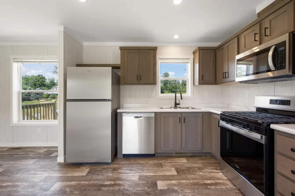 32 Indian Heights Drive Saint Albans ME 04971