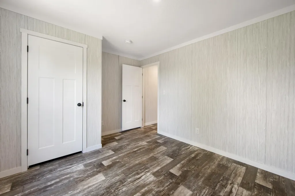 32 Indian Heights Drive Saint Albans ME 04971