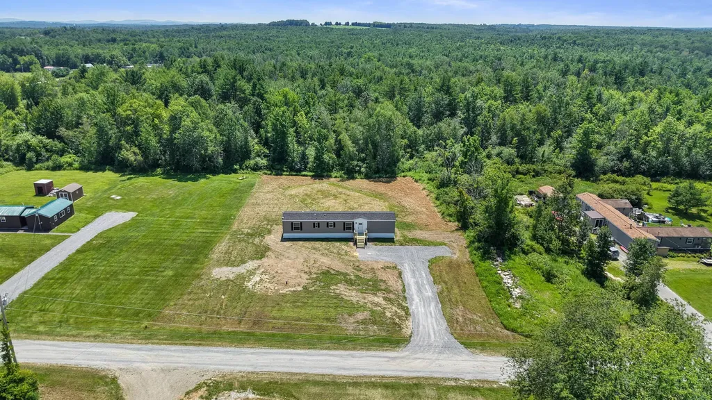 32 Indian Heights Drive Saint Albans ME 04971