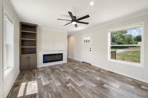32 Indian Heights Drive Saint Albans ME 04971
