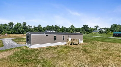32 Indian Heights Drive Saint Albans ME 04971